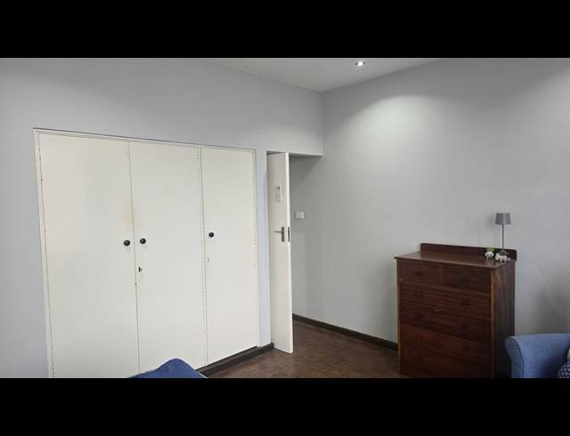 2 BEDROOM APARTMENT FOR SALE IN CLARENDON